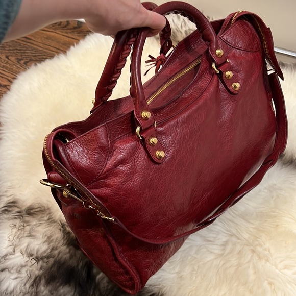 Balenciaga City Bag: Rouge Cerise with Gold Hardware - Picture 8 of 17